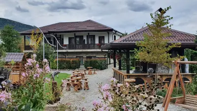 Yustina Villas Guest House