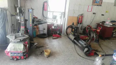 Сервиз за гуми TwisterWheels / Tire Service and Road Assistance