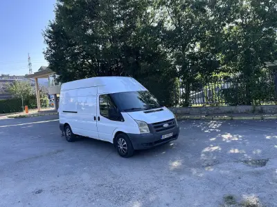 Бус под наем Power Rent