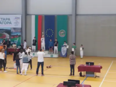 Общинска спортна зала "Иван Вазов"
