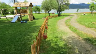 Къмпинг Емануил, яз. Жребчево