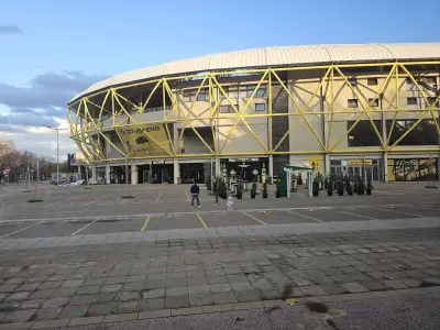 Стадион „Христо Ботев“