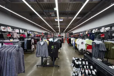 Nike Factory Store (Outlet)