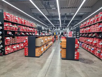 Nike Factory Store (Outlet)