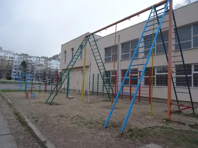 10 СУ Теодор Траянов