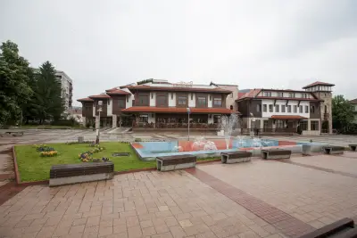 Хотел Етрополия
