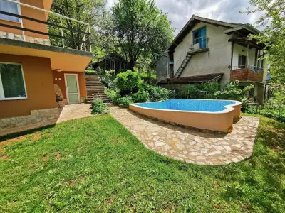 Villa Aqua