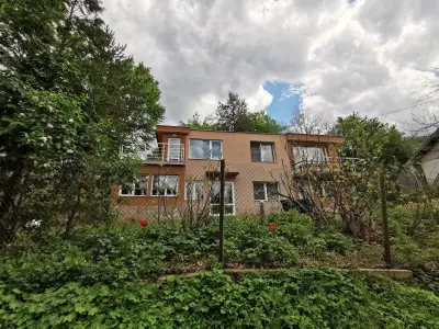 Villa Aqua