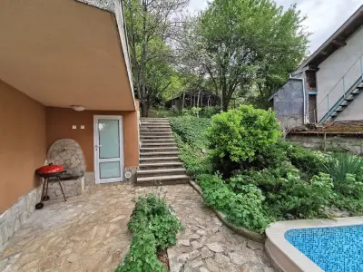 Villa Aqua