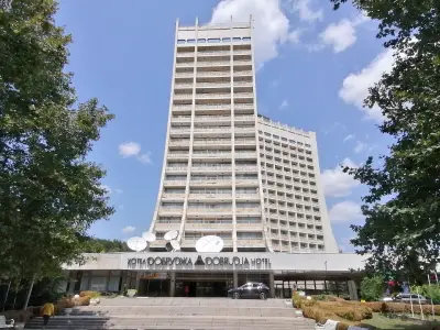 Хотел "Добруджа"