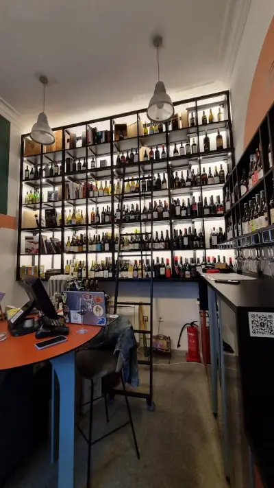 Wine Generator - Bulgarian wine Hub