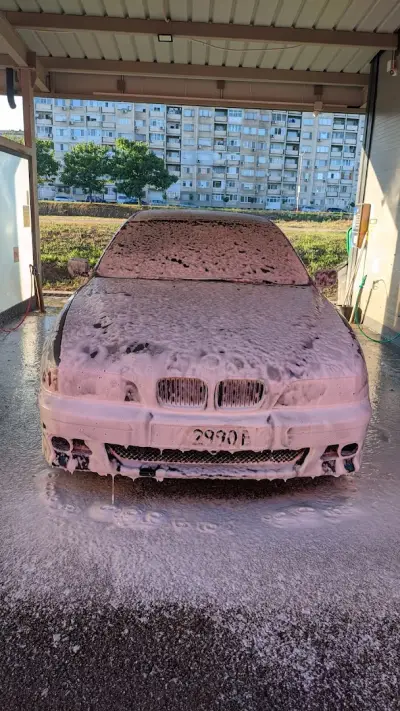 Нон стоп автомивка 24/7 Ритейл парк Ямбол