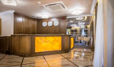 Residence City Garden - Certificate of Excellence Top 10 BEST Five-Stars City Hotels for 2024 awarded by HTIF