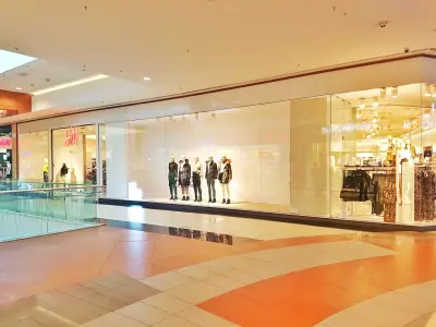 H&M