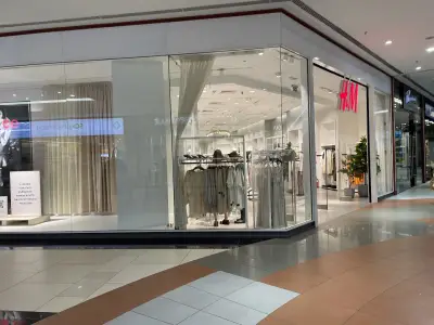 H&M
