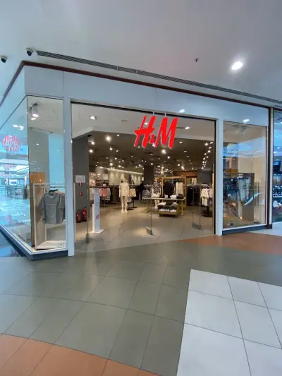 H&M