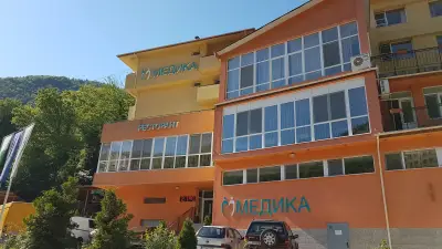 Балнеокомплекс "Медика" - Нареченски бани