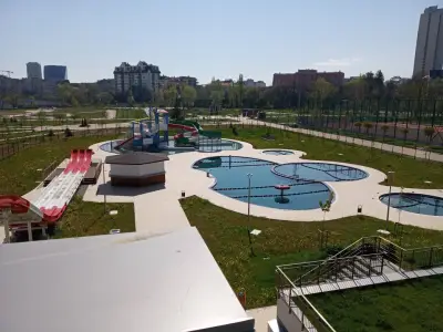 Аквапарк Възраждане