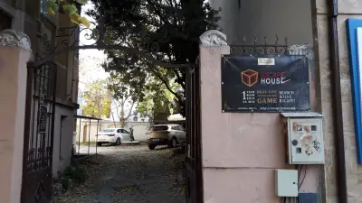 ESCAPE HOUSE - Escape Room стая във Варна
