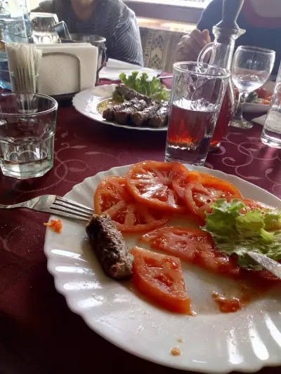 Ресторант Балканика