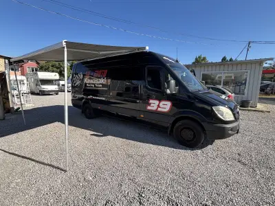 Паркинг и сервиз за кемпери и каравани Campic. Camper stop. Camper & caravan repair.
