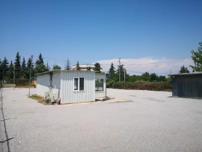Паркинг и сервиз за кемпери и каравани Campic. Camper stop. Camper & caravan repair.