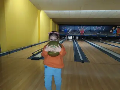 Rainbow Bowling Center
