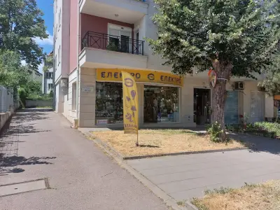 Осветителни тела и Елeктро материали