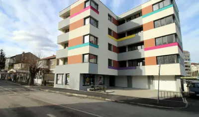 ZOOMARKET BELLA