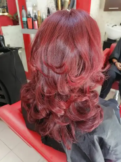 Polyy's Beauty Studio