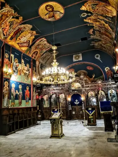 Храм „Св. Успение Богородично“
