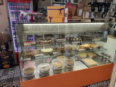 Сладкарница KOZARO