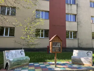ОУ „Антон Страшимиров“