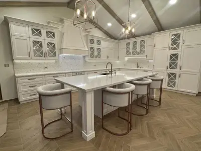 K&G Furniture