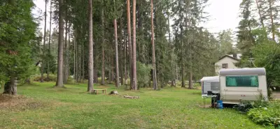 Къмпинг "Мечит"