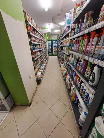 S Mart