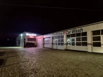 Exclusive R Car Center