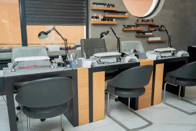 Circle Beauty Salon