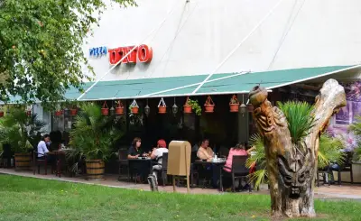 Пицария „УНО“