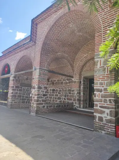 Галерия "Безистен"