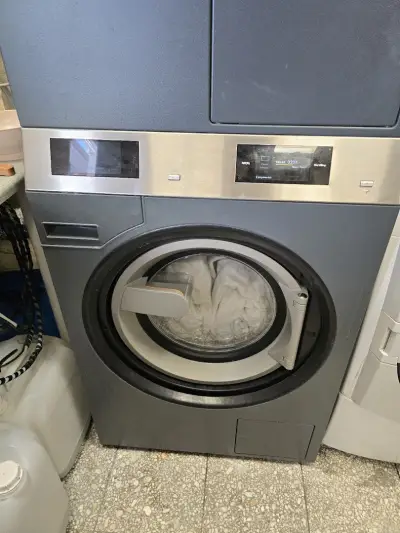 Cleaning Station: Химическо чистене І София І Пране І Боядисване на дрехи І Боядисване на кожа І Почистване на обувки