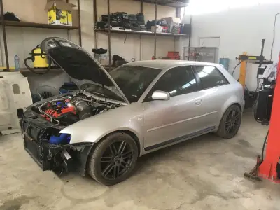 Автомобилен сервиз BaMnuPa Garage село Преславен