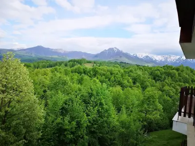Хотел Тихият кът