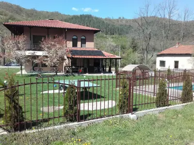 Вила Тилия