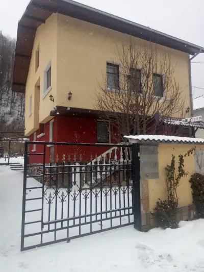 Вила Ивена