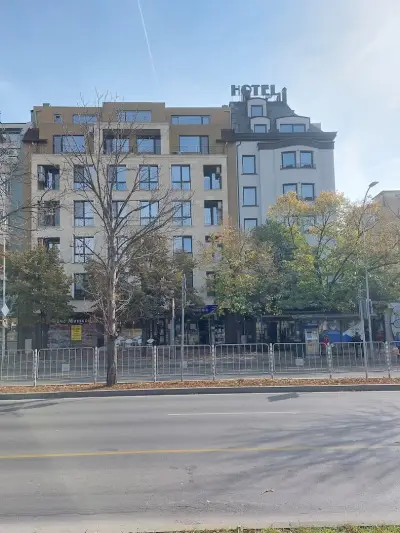 Реверанс Бутик Хотел
