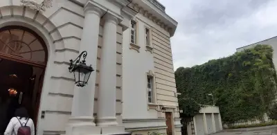Посолство на Република Франция