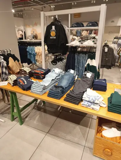 H&M