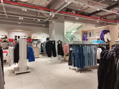 H&M
