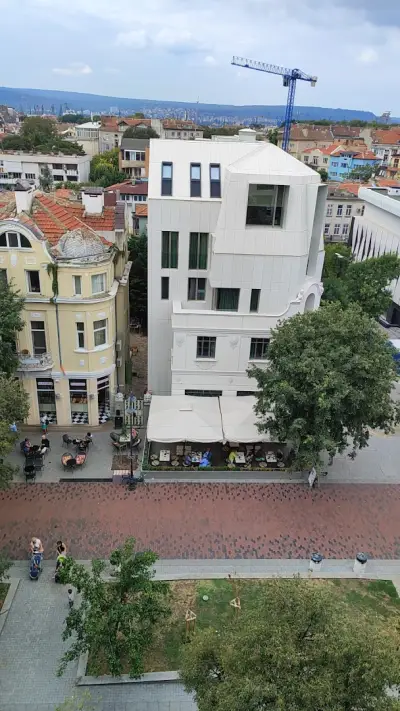 Плаза Хотел